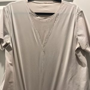 Lululemon hole shirt size 10